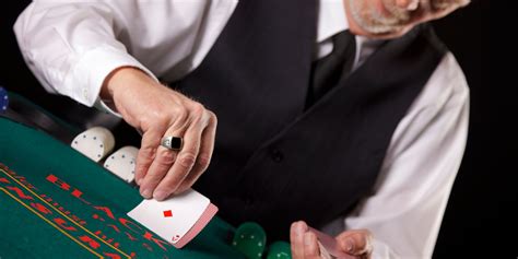 Blackjack Training – Memorization, Counting, Rules.